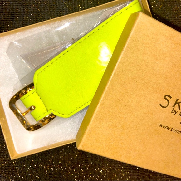 LAST- Neon Yellow Leather Buckle Cuff - Picture 2 of 8